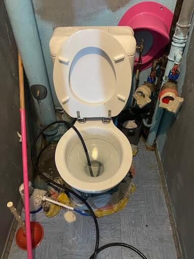 Intervention débouchage WC %CITY_REGION%