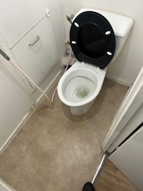 Intervention toilettes canalisation %CITY_REGION%